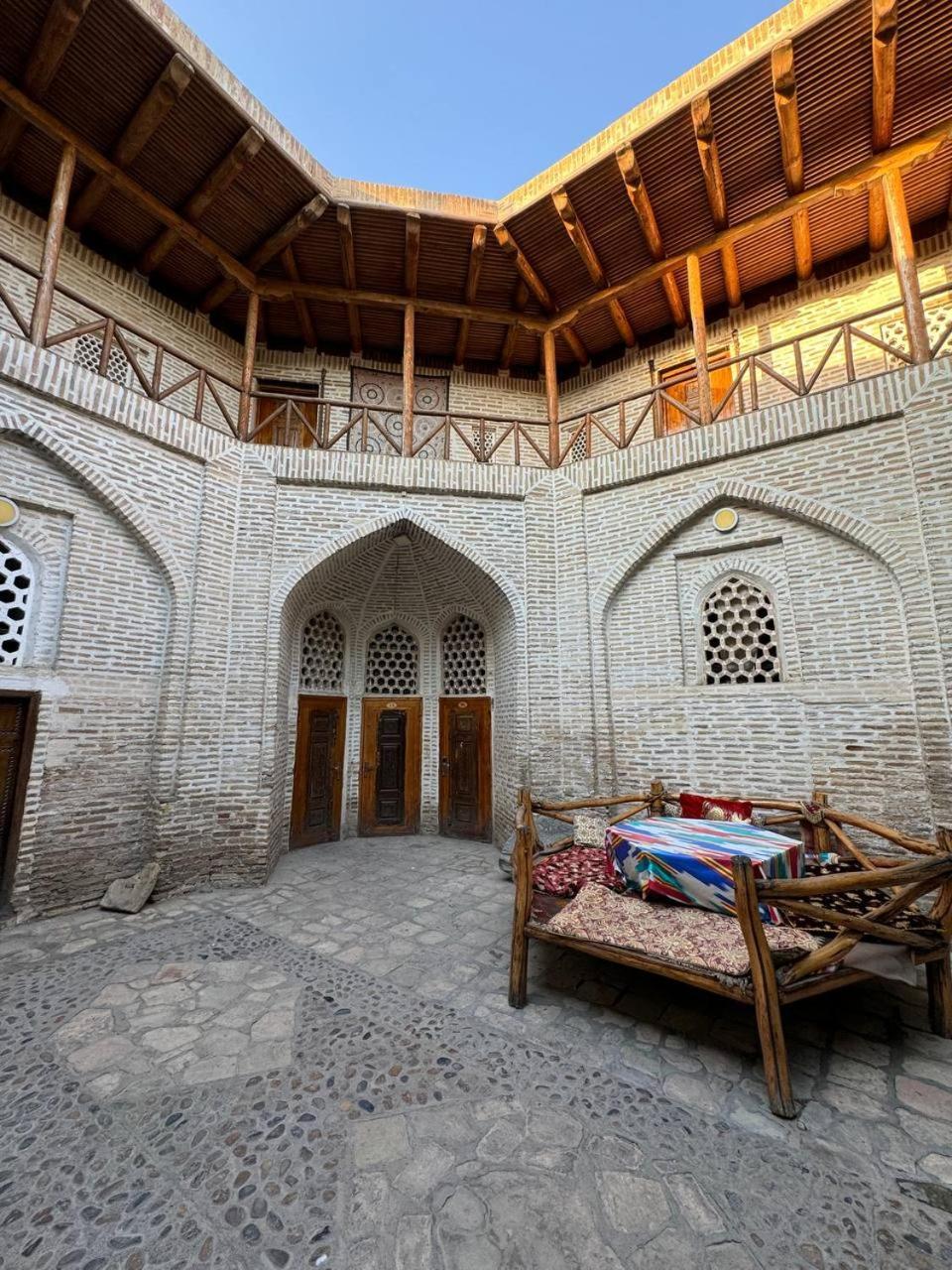Ohun 18Th Century Caravansarai บูคารา ภายนอก รูปภาพ
